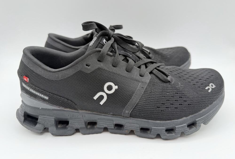 On Cloud X 4 Running Shoes Athletic Sneakers Women’s Size 9.5 Black Eclipse